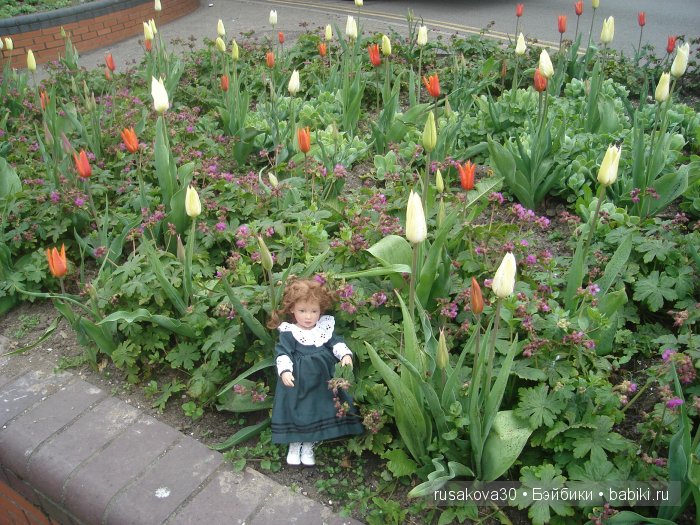 Весенние краски с Беатрик от Хелен Киш