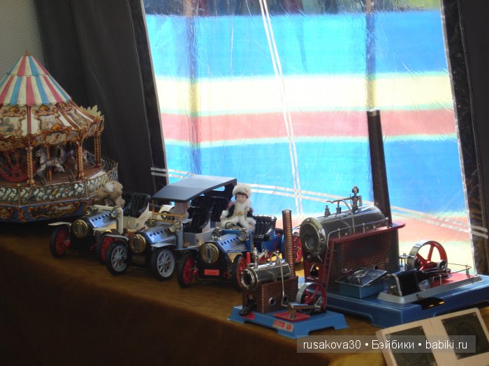 Ярмарка , английская барахолка или распродажа из багажника машины (фото 7)