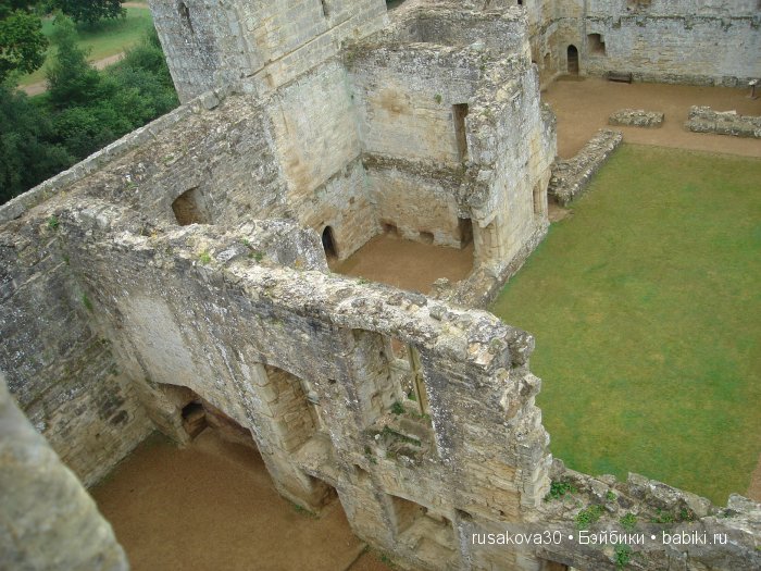 Замок Бодиам ( Bodiam Castle)