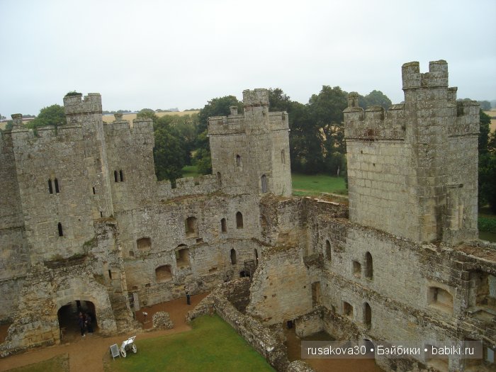 Замок Бодиам ( Bodiam Castle)