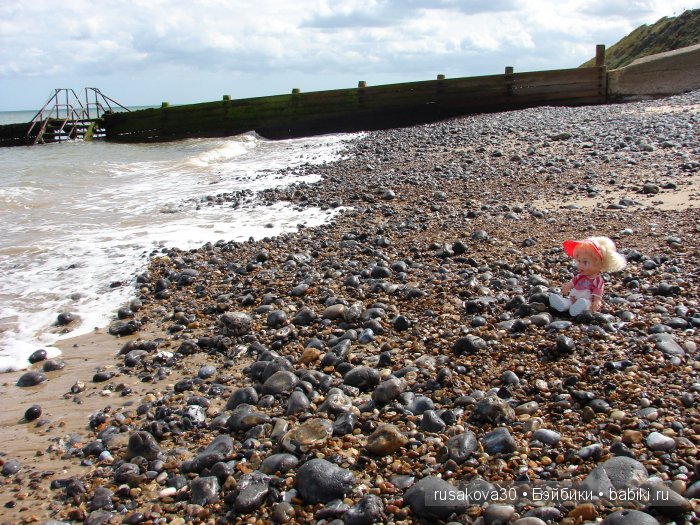 Море, море - мир бездонный, Пенный шелест волн прибрежных