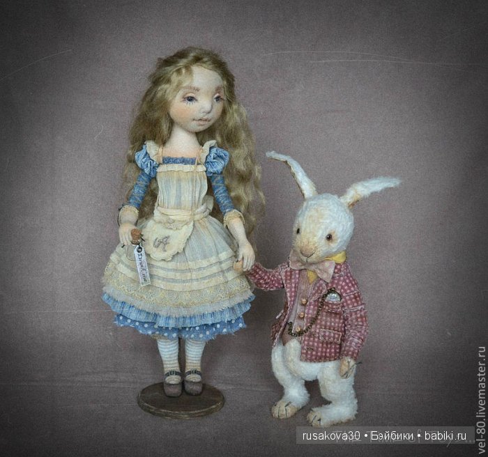 По следам Алисы и белого кролика...(продолжение )