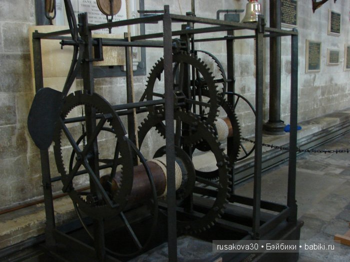 Солсберийский собор (Salisbury Cathedral) внутри собора | Бэйбики Солсберийский собор (Salisbury Cathedral) внутри собора