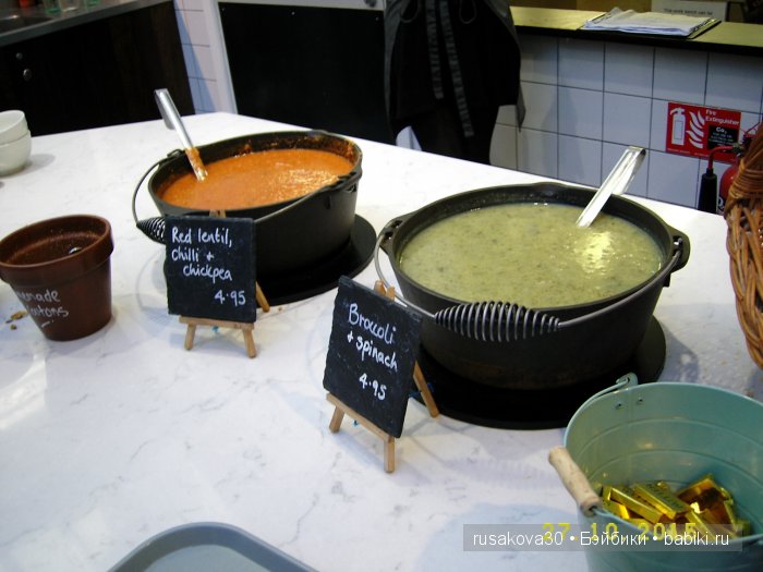 Солсберийский собор (Salisbury Cathedral) внутри собора | Бэйбики Солсберийский собор (Salisbury Cathedral) внутри собора
