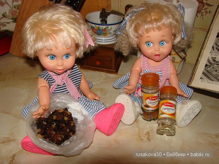 Как Съюзи и Синтия яблочки запекали, а Эльза им помогала