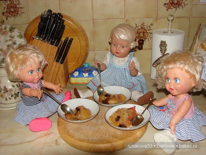 Как Съюзи и Синтия яблочки запекали, а Эльза им помогала