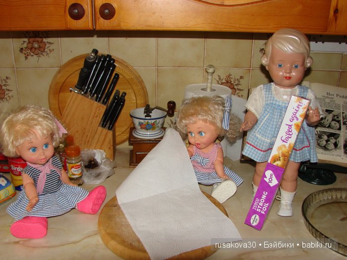 Как Съюзи и Синтия яблочки запекали, а Эльза им помогала