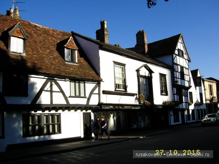 Солсбери (Salisbury) – небольшой городок на юге Англии