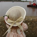 Кукла в шляпке или как я выбирала фото к конкурсу .