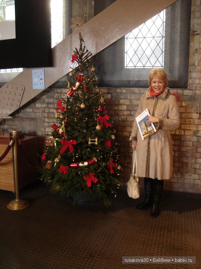 Та́уэрский мост ( Tower Bridge)