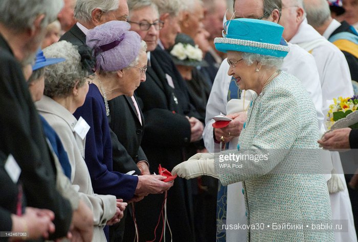 Поздравляем с Пасхой — Пасхальные открытки и куклы: поздравления