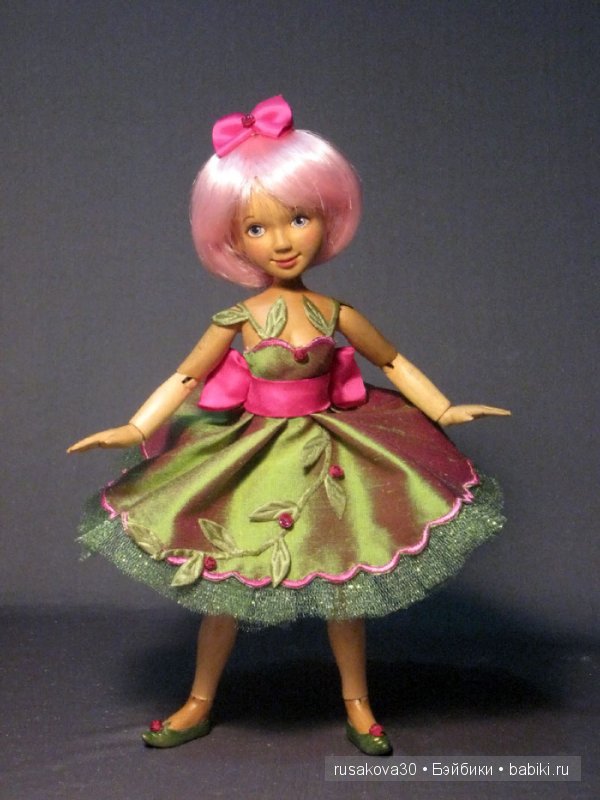 Волшебство кукол из дерева Xenis