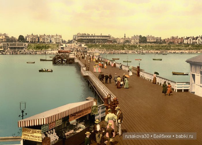 Кла́ктон-он-Си́ курортный городок около моря (фото 4)