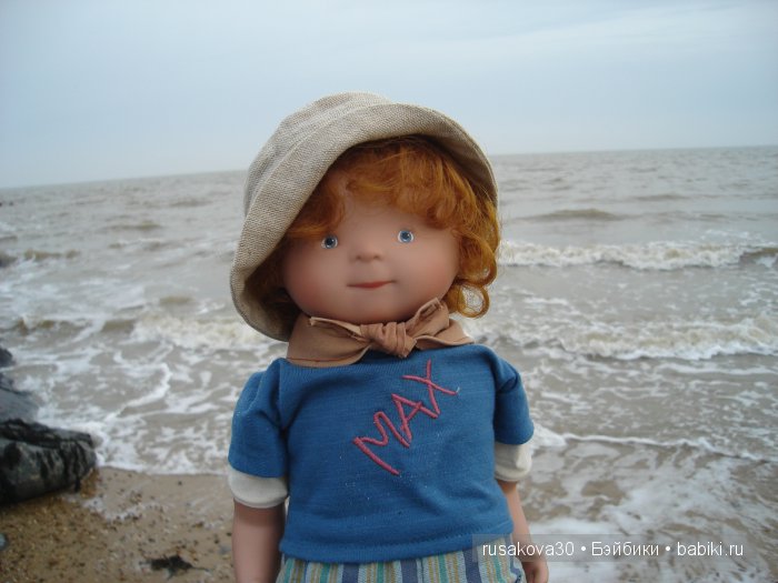 Кла́ктон-он-Си́ курортный городок около моря