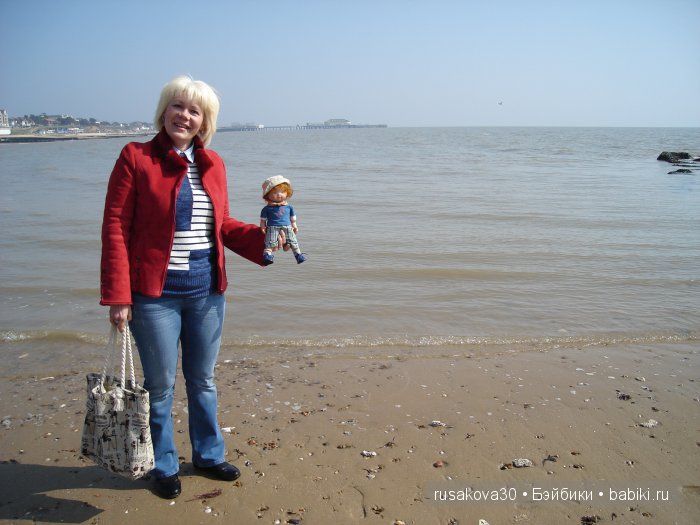 Кла́ктон-он-Си́ курортный городок около моря