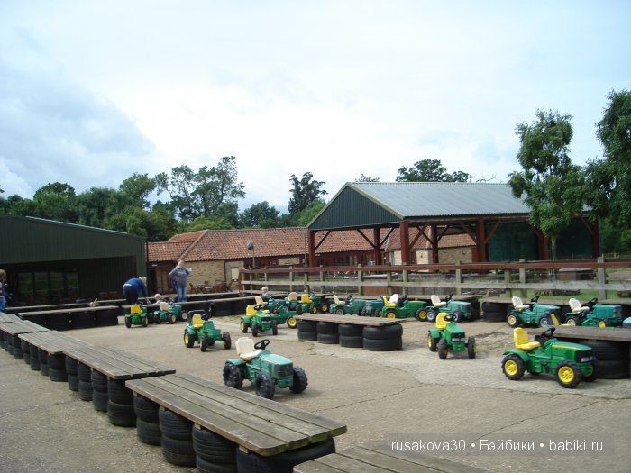 Холли Хобби на маленькой ферме