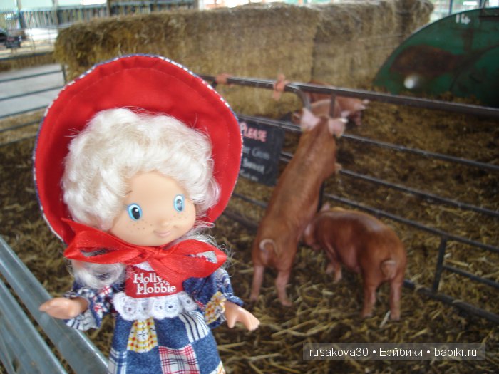 Холли Хобби на маленькой ферме