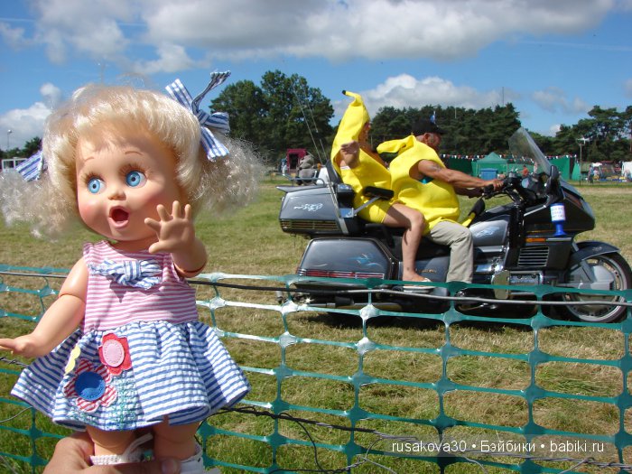 Куклы на ярмарке (продолжение)