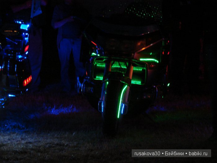 Куклы на ярмарке (продолжение)