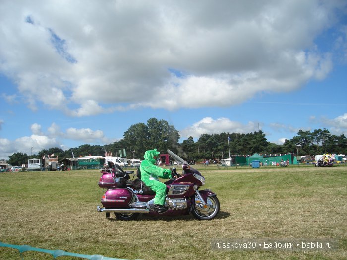 Куклы на ярмарке (продолжение)