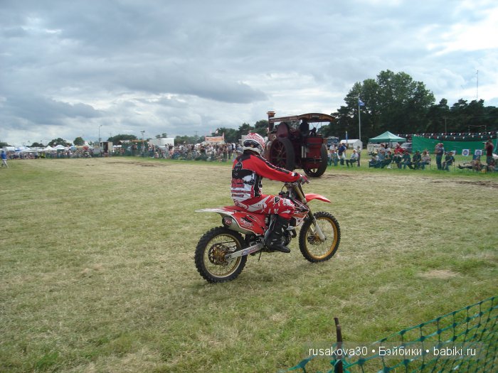 Куклы на ярмарке (продолжение)