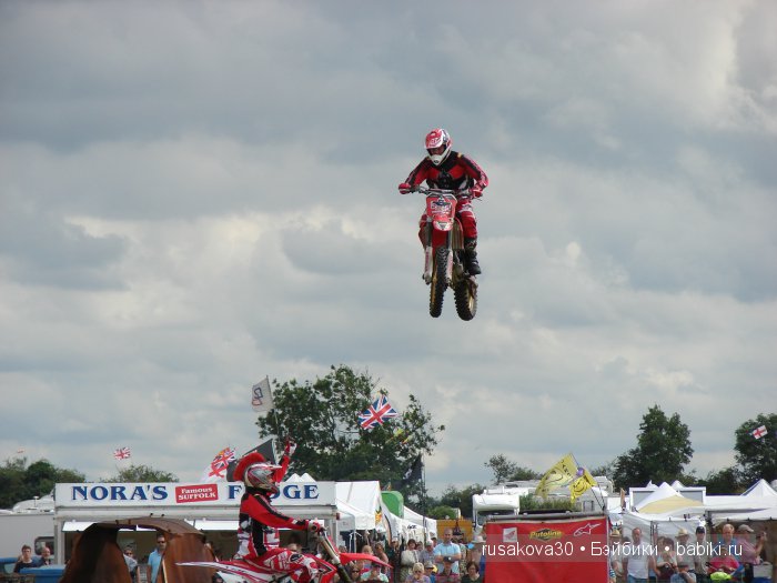 Куклы на ярмарке (продолжение)