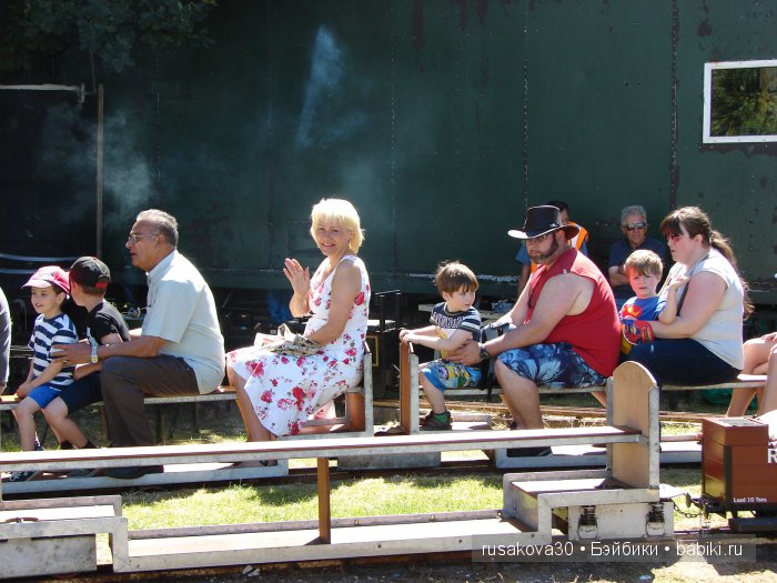 Куклы на ярмарке (окончание)