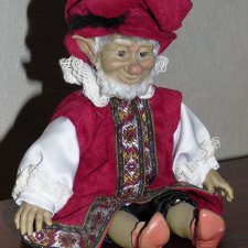 На подушках из павлиньих перьев засыпают маленькие эльфы