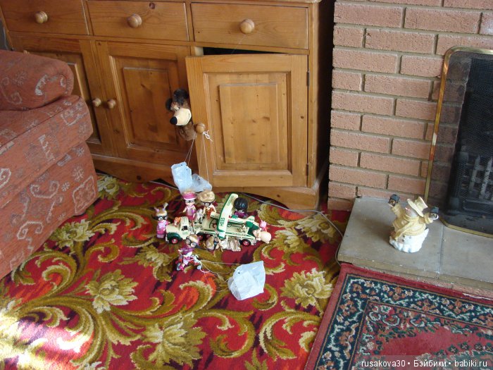 Потому, потому, что мы пилоты, небо наш, небо наш родимый дом