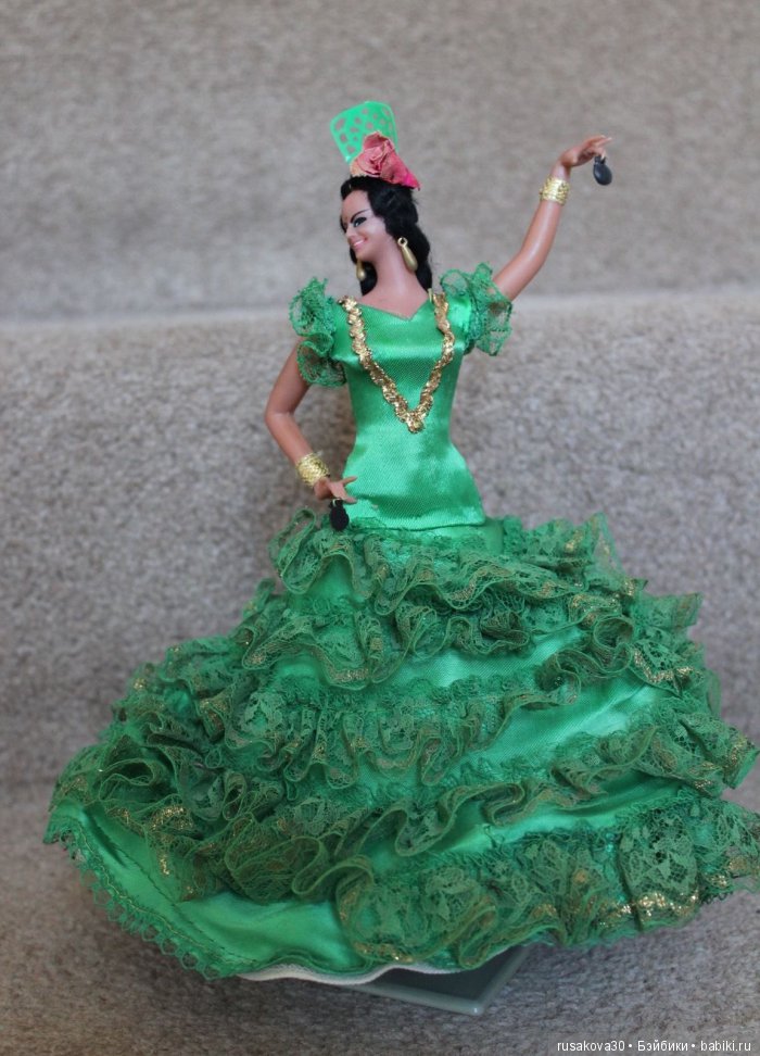 Как помнит коленка, про танец фламенко! Ну что за цыганка была