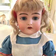 Алиса из волшебного Зазеркалья