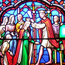 Витражи средних веков. Картины в стекле. Выставка витражей в Ely