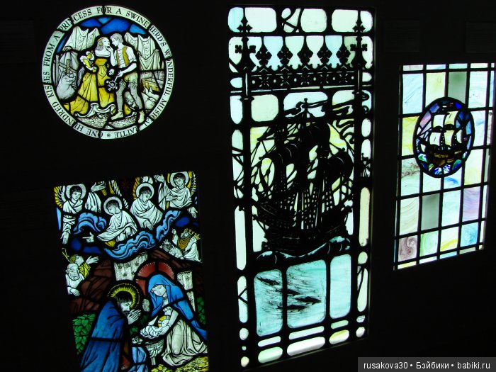 Витражи средних веков. Картины в стекле. Выставка витражей в Ely