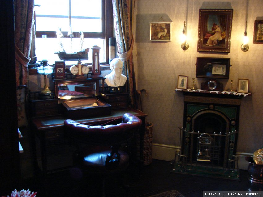 Как Машка-Шерлок Холмс в музее Шерлока Холмса побывала