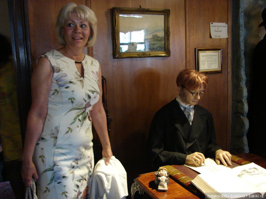 Как Машка-Шерлок Холмс в музее Шерлока Холмса побывала