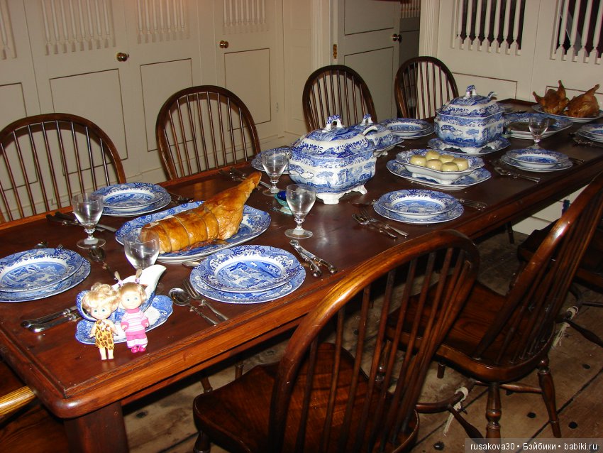 Пятнадцать человек на сундук мертвеца...Йо-хо-хо, и бутылка рому