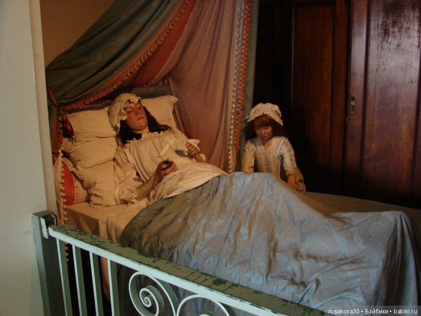 Пятнадцать человек на сундук мертвеца...Йо-хо-хо, и бутылка рому