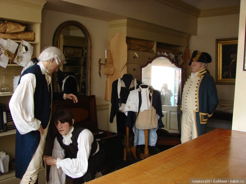 Пятнадцать человек на сундук мертвеца...Йо-хо-хо, и бутылка рому