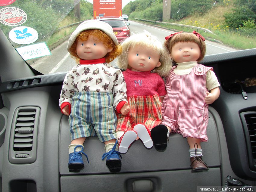 Максимка, Нелли и ревушка-коровушка из Испании с любовью