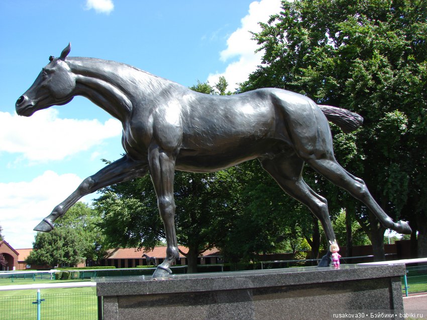 Антикварный базар в маленьком английском городке Нью́маркет ( Newmarket) (фото 10)