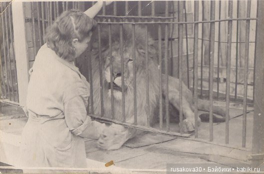 Как новенькая Машка побывала в зоопарке (фото 5)