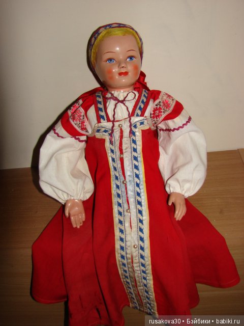 Антикварная кукла. Помогите, как ее можно отреставрировать