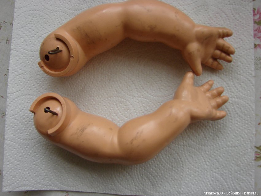 Антикварная кукла. Помогите, как ее можно отреставрировать