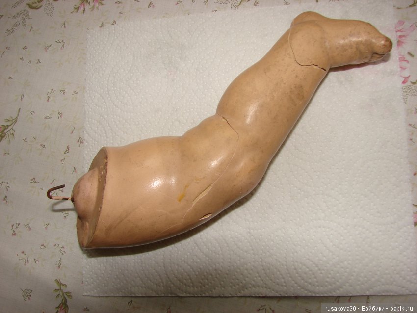 Антикварная кукла. Помогите, как ее можно отреставрировать