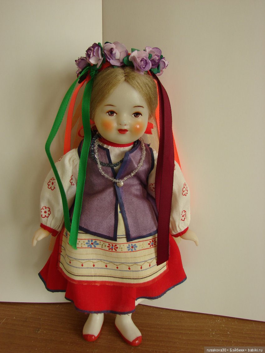 Моя коллекция кукол в национальных нарядах (фото 7)
