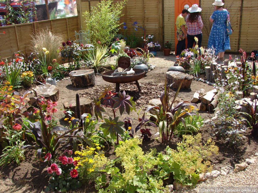 Цветочная ярмарка в королевском поместье