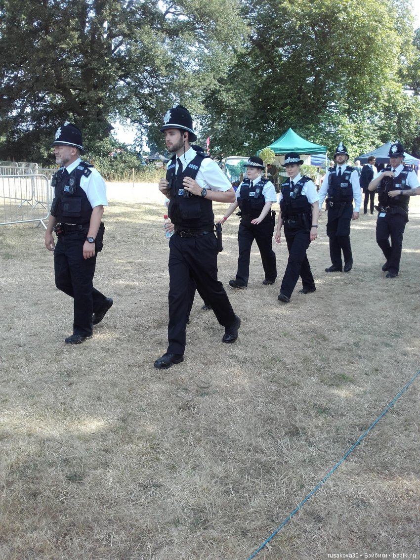 Цветочная ярмарка в королевском поместье