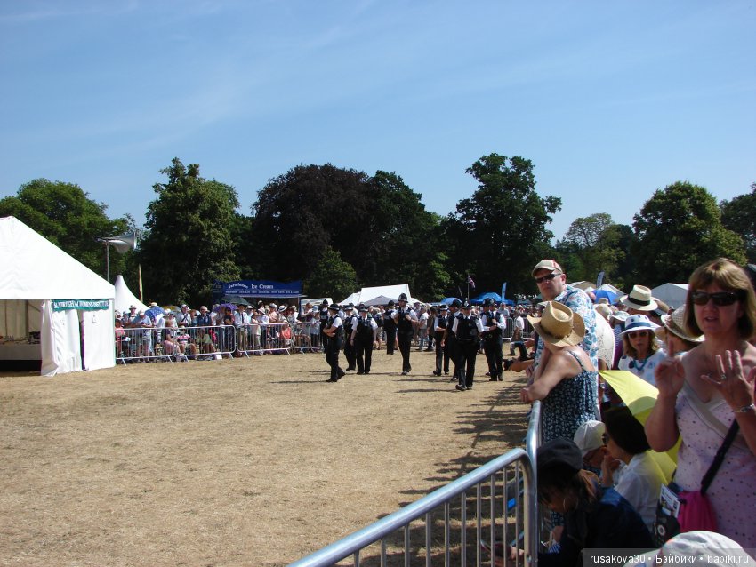 Цветочная ярмарка в королевском поместье
