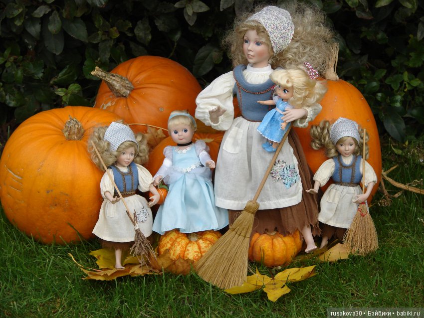 Борьба за урожай — Куклы Маша и Медведь (Simba): Маша в кармашке