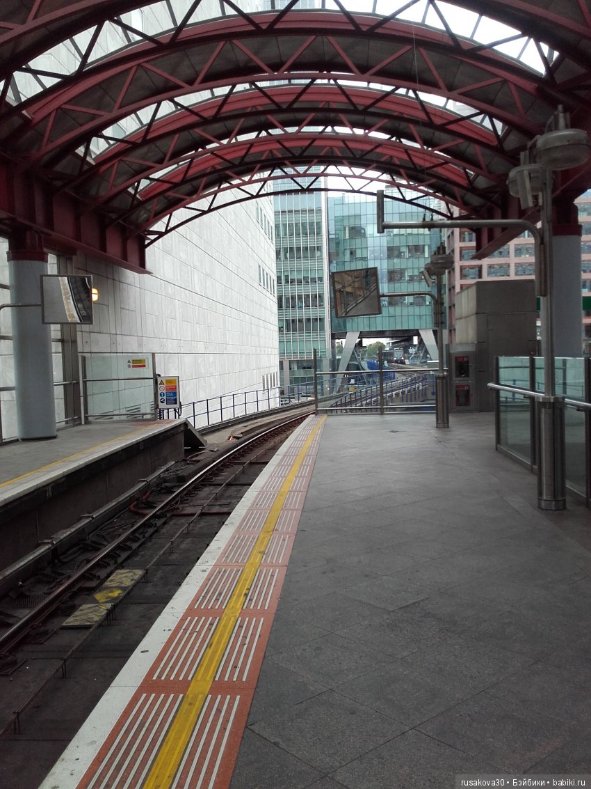 Куклы путешествуют по Лондону